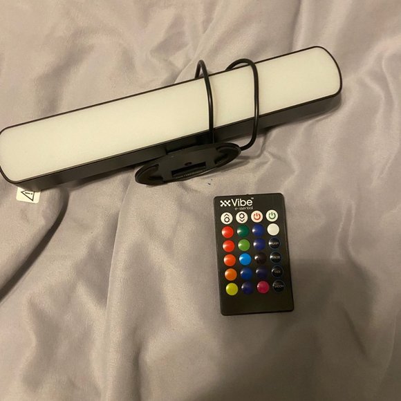 LED light with remote control - Picture 1 of 1